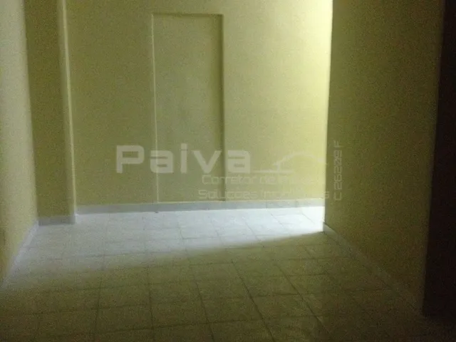 Imagem 11: Salão 40M², Prédio Sem Elevador, Frente para Rua, Alta Visibilidade
