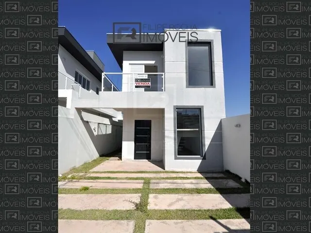 Imagem: A casa possui 3 Dormitórios, 1 Suíte, 3 Banheiros, 2