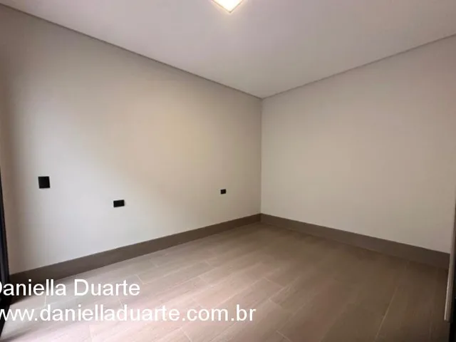 Imagem 13: CASA RESIDENCIAL em Maringa - PR, Jardim Paris III