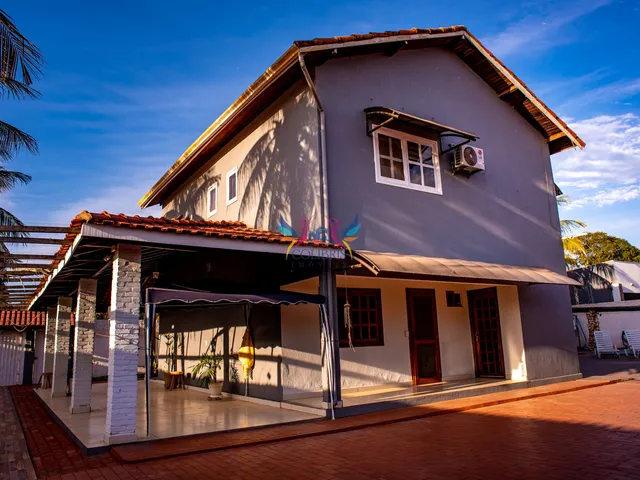 Imagem 8: Casa Sobrado COM ÓTIMA E AGRADÁVEL INFRAESTRUTURA