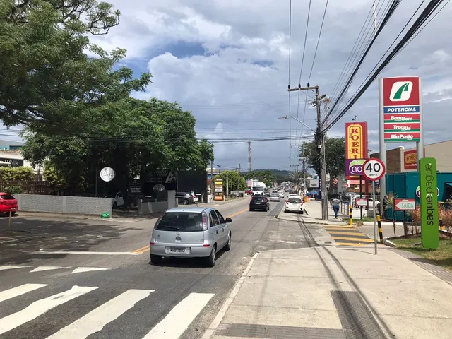 Imagem 2: Sala comercial na Praia do Campeche Florianópolis/SC