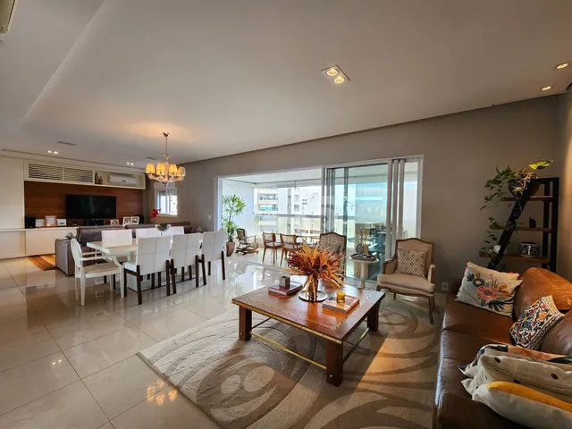 Imagem: Torre Valverde - Apartamento 3 Suítes À