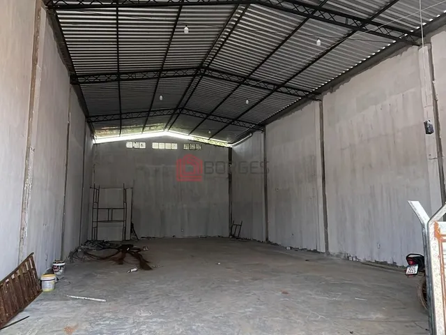 Imagem: Galpão para Aluguel 400M da Br010