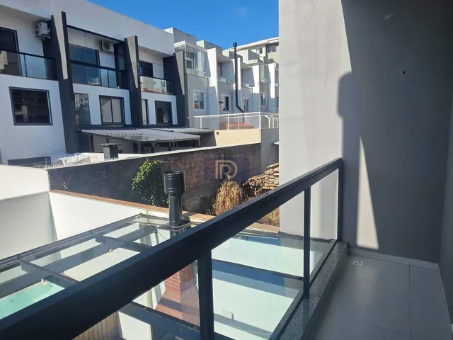 Imagem 2: Casa Sobrado em Areias, São José/Sc