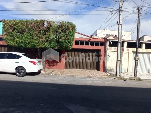Imagem: Casa a Venda na Parquelândia em Fortaleza/Ce