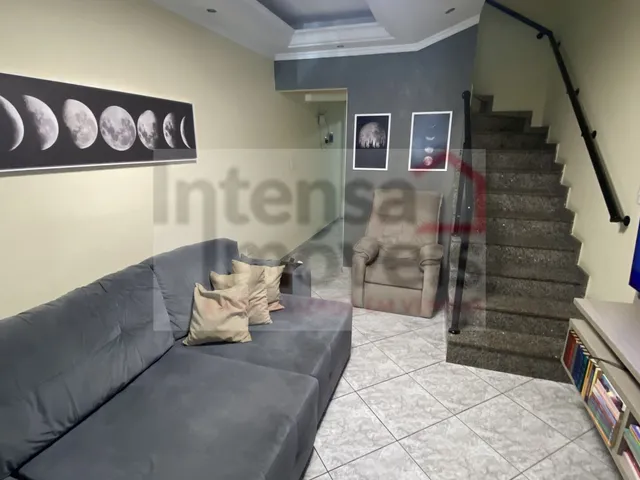 Imagem: Sobrado À Venda no Bairro Parque Arco Íris