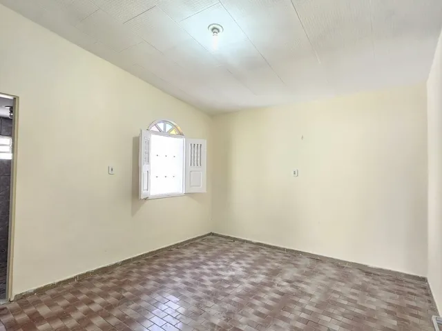 Imagem 9: Ponto Comercial Amplo na Avenida Padre Cícero, Bairro Muriti - Crato/Ce