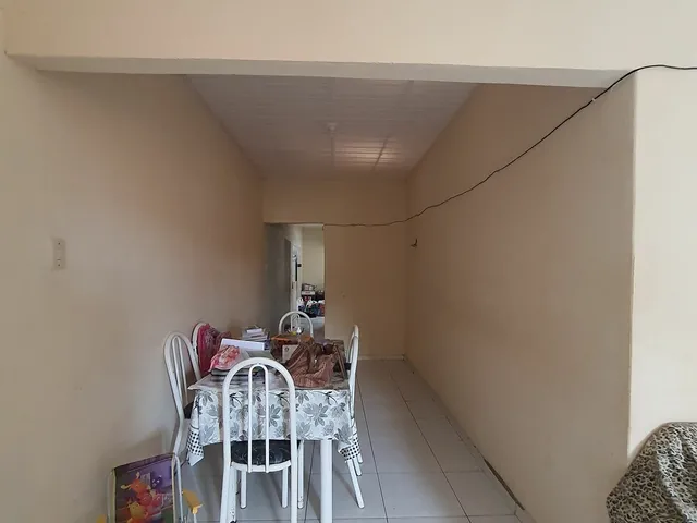 Imagem 11: 2 Casas Sobrepostas com Entradas Independentes À Venda no Bairro Sossego, Crato-Ce