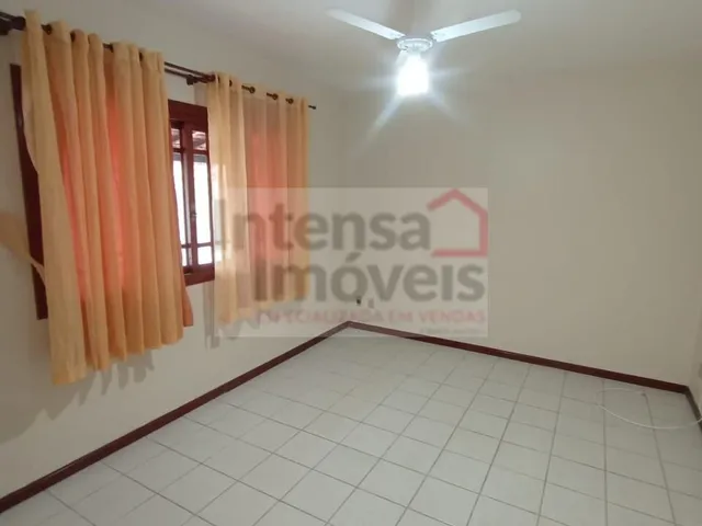 Imagem: Casa À Venda no Bairro Loteamento Residencial