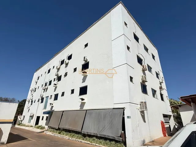 Imagem 7: Casa À Venda no Bairro Centro - Araguari/Mg