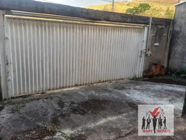 Imagem 10: Casa À Venda no Bairro Jardim Centenário - Poços de Caldas/Mg