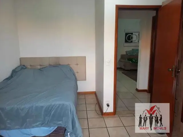 Imagem 9: Casa À Venda no Bairro Jardim Centenário - Poços de Caldas/Mg