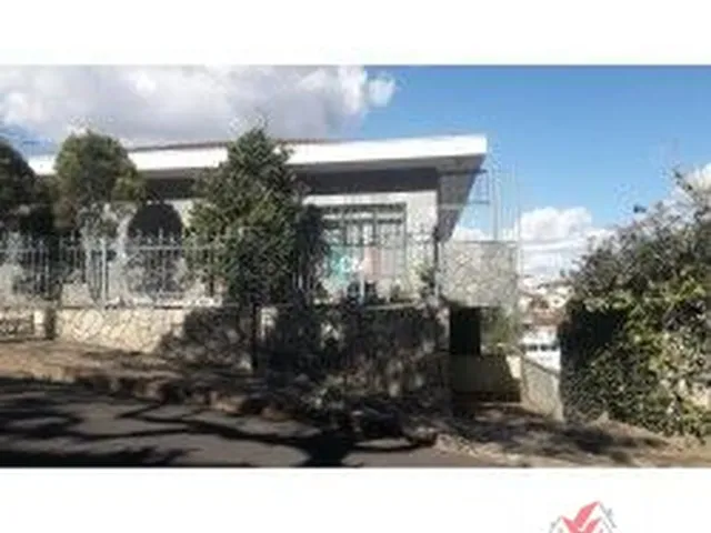 Imagem: Casa À Venda no Bairro Jardim dos Estados