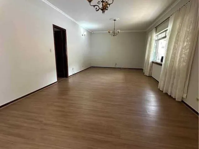 Imagem: Casa À Venda no Bairro Centro - Poços