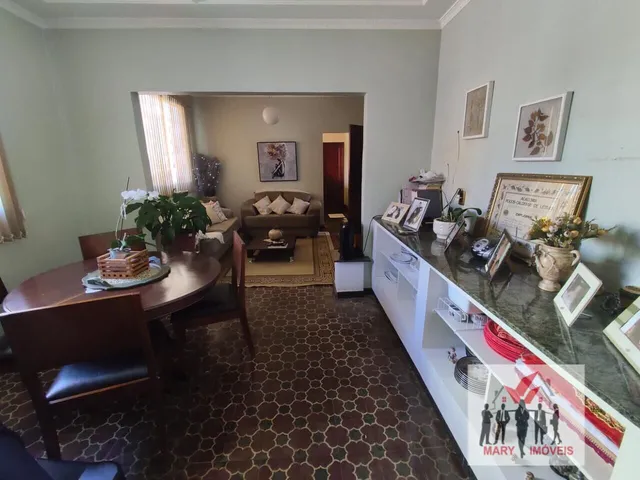Imagem: Casa À Venda em Poços de Caldas/Mg