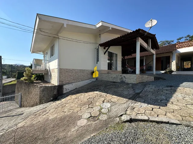 Imagem: 2 Casas À Venda no Bairro Imigrantes em