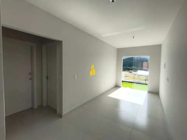 Imagem 2: Casa com 2 Dormitórios À Venda, no Bairro Arapongas em Indaial/Sc