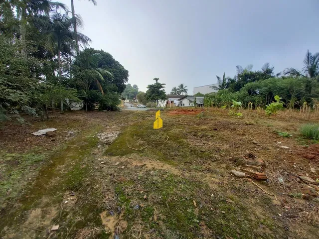 Imagem 5: Casa com Amplo Terreno no Bairro Pomeranos