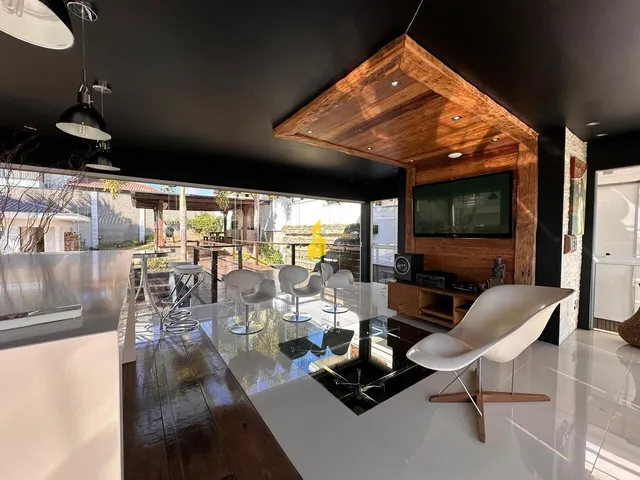 Imagem 9: Belíssima Casa em Localização Privilegiada na Cidade de Timbó/Sc