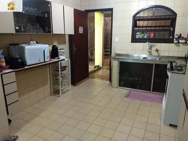 Imagem 11: Sobrado 200 M² | 4 Dormitórios Sendo 1 Suíte