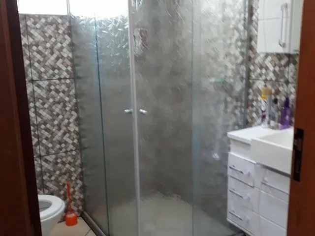 Imagem 3: Sobrado 200 M² | 4 Dormitórios Sendo 1 Suíte