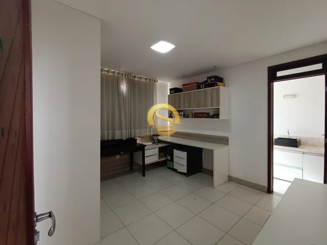 Imagem 9: Casa a Venda com 5 Suítes + Píscina no Condomínio Nações