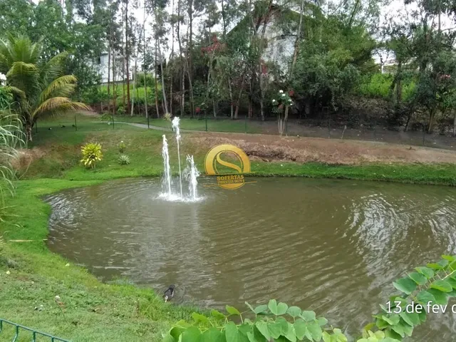 Imagem 2: Casa a Venda com 5 Suítes + Píscina no Condomínio Nações