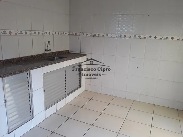 Imagem 3: Casa À Venda no Bairro Parque santa Clara - Guaratinguetá/Sp