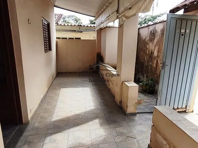 Imagem: Casa À Venda no Bairro Belveder Clube dos
