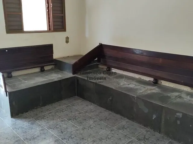 Imagem 9: Casa À Venda no Bairro Belveder Clube dos 500 - Guaratinguetá/Sp