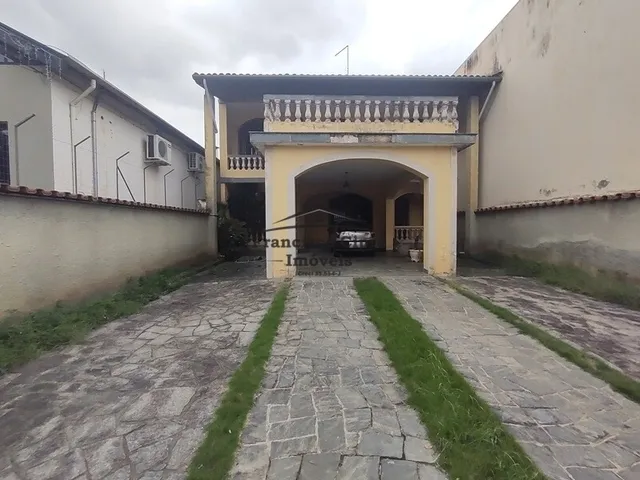 Imagem: Casa À Venda no Bairro Pedregulho - Guaratinguetá/Sp