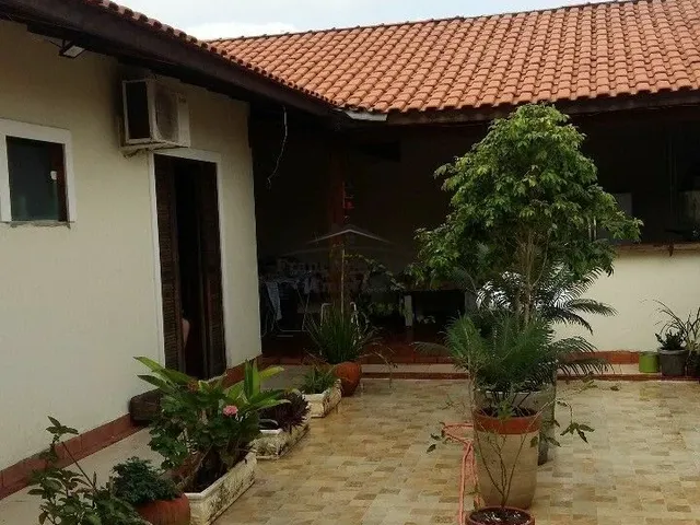 Imagem: Casa À Venda no Bairro Residencial Village