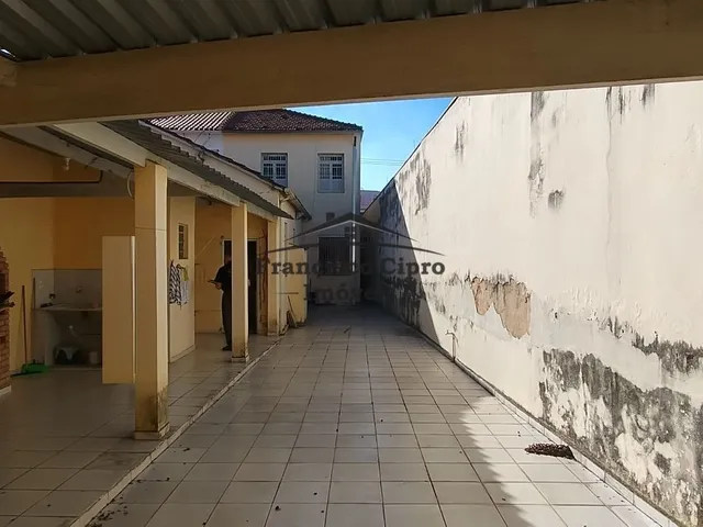 Imagem: Casa À Venda no Bairro Centro - Guaratinguetá/Sp