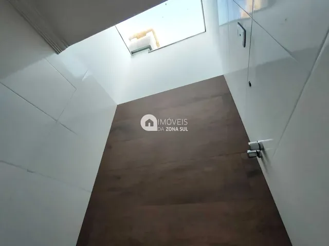 Imagem 10: Casa À Venda no Bairro Hípica - Porto Alegre/Rs