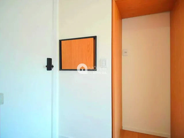 Imagem 8: Apartamento À Venda no Bairro Rio Branco - Porto Alegre/Rs