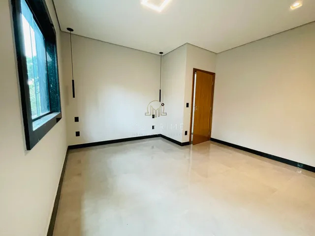 Imagem 13: Casa de 4 Quartos Sendo 3 Suites no Condominio Ipê Amarelo