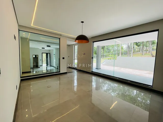 Imagem 4: Casa de 4 Quartos Sendo 3 Suites no Condominio Ipê Amarelo