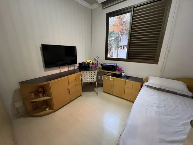 Imagem 3: Cobertura Triplex Semi Mobiliada À Venda no Buritis - Conforto, Estilo e Espaço em Um Só Lugar