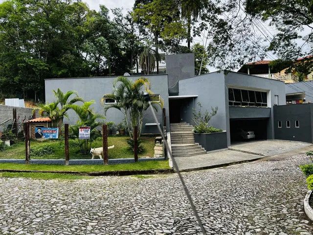Imagem: Casa de 4 Quartos no Condominio Clube dos