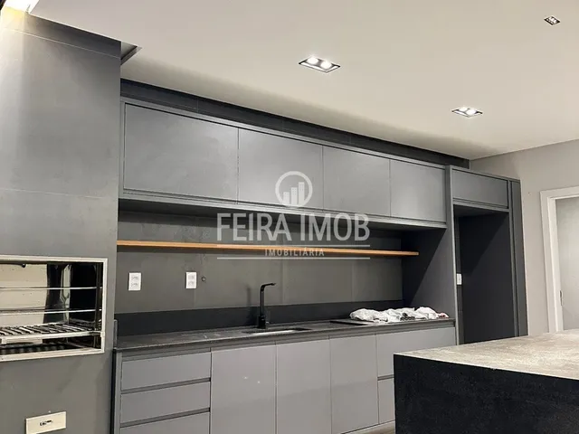 Imagem 4: Bella Vittá - Casa Duplex com 4 Suítes e Piscina