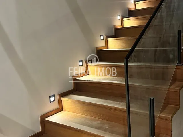 Imagem 7: Bella Vittá - Casa Duplex com 4 Suítes e Piscina