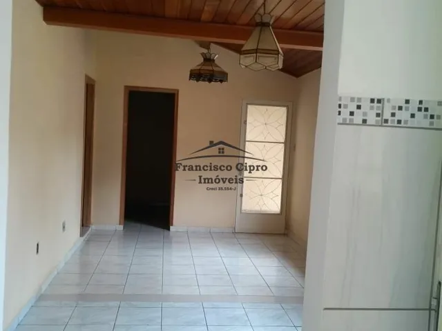 Imagem: Casa À Venda no Bairro São Benedito