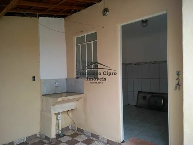Imagem 2: Casa À Venda no Bairro São Benedito - Guaratinguetá/Sp
