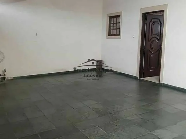 Imagem: Casa À Venda no Bairro Parque santa Clara