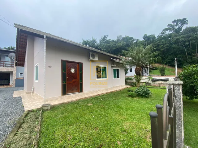 Imagem 2: Amplo Terreno com Duas Casas no Bairro das Nações