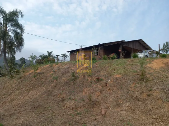 Imagem 6: Encantador Terreno Rural com Casa e Lago em Rio dos Cedros