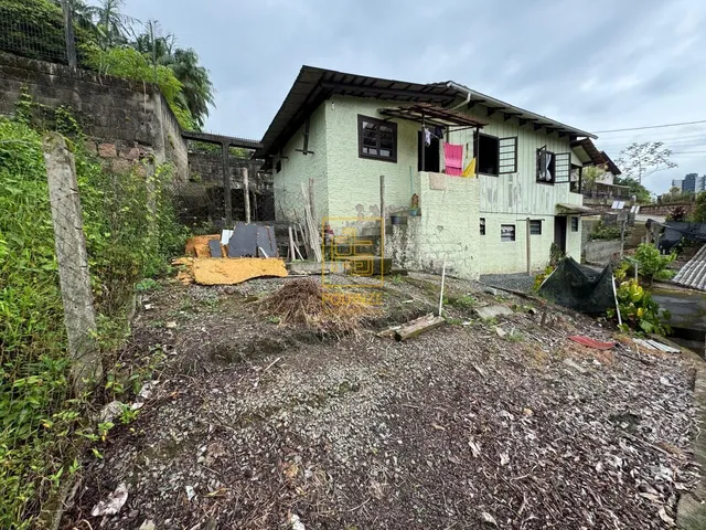Imagem 5: Casa Ampla com Excelente Oportunidade de Investimento no Centro de Timbó
