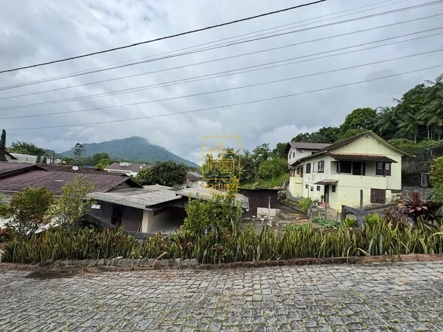 Imagem 7: Casa Ampla com Excelente Oportunidade de Investimento no Centro de Timbó