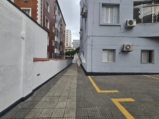 Imagem 6: Apartamento 1 Dormitório, 1 Vaga na 2A Quadra da Praia do Boqueirão em Santos/Sp