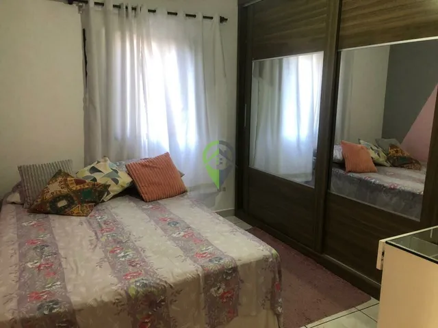 Imagem 4: Casa Sobreposta Alta com 3 Dormitórios À Venda com Sacada Ampla no Bairro Aparecida em Santos Sp